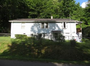 4103 Horton Ridge Rd, Swords Creek, VA 24649