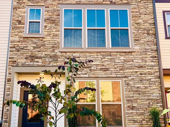 124 Tolocka Ter NE, Leesburg, VA 20176