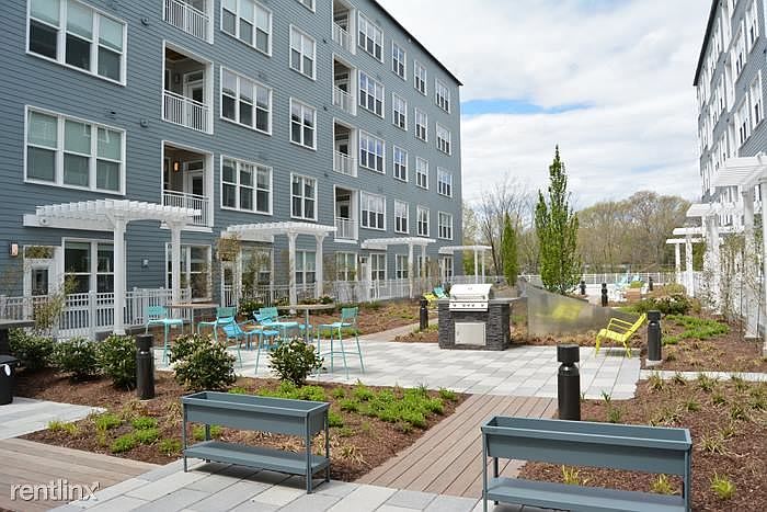 2nd image of 3607 Washington St #1
