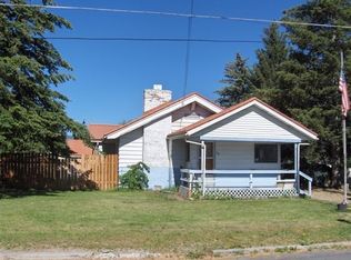 208 NW 3rd St, Enterprise, OR 97828