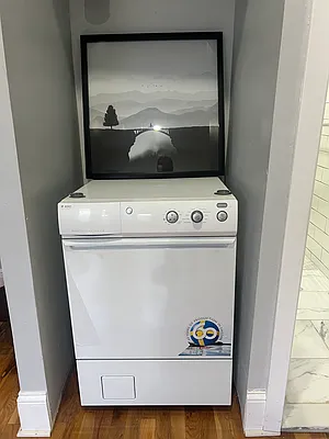 Rented by Keller Williams NYC | media 10