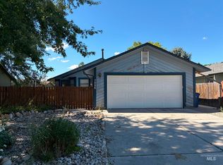 7086 W Belhaven Dr, Boise, ID 83714