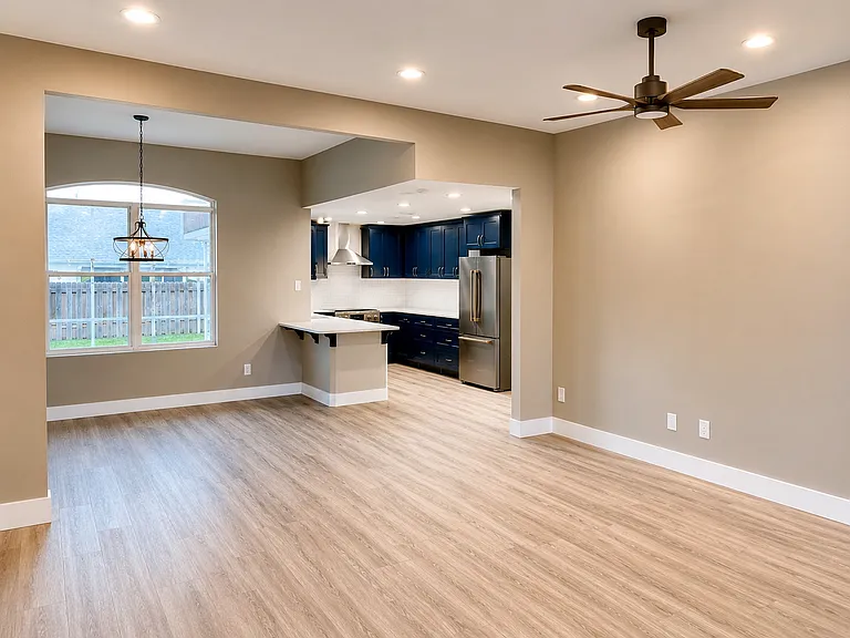 Open Living Rm/Dining Rm Kitchen