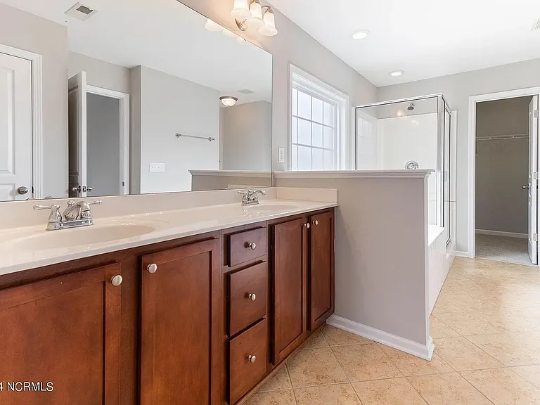 503 Dragby Ln — Photo 17