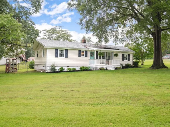 16100 Gary Ave, Chester, VA 23831