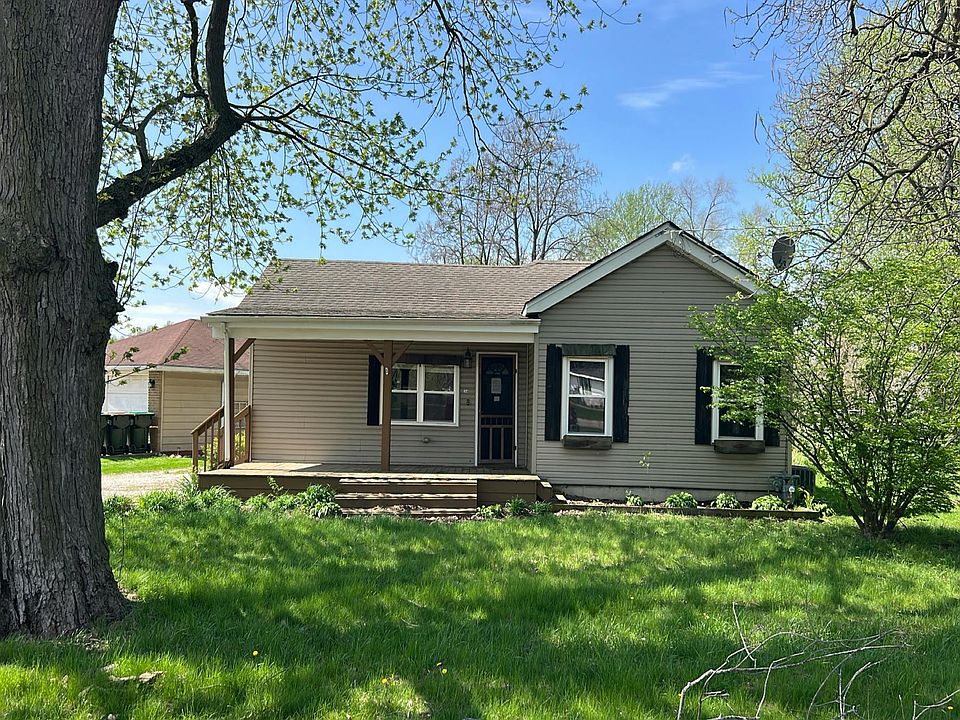 1st image of 106 Round House St