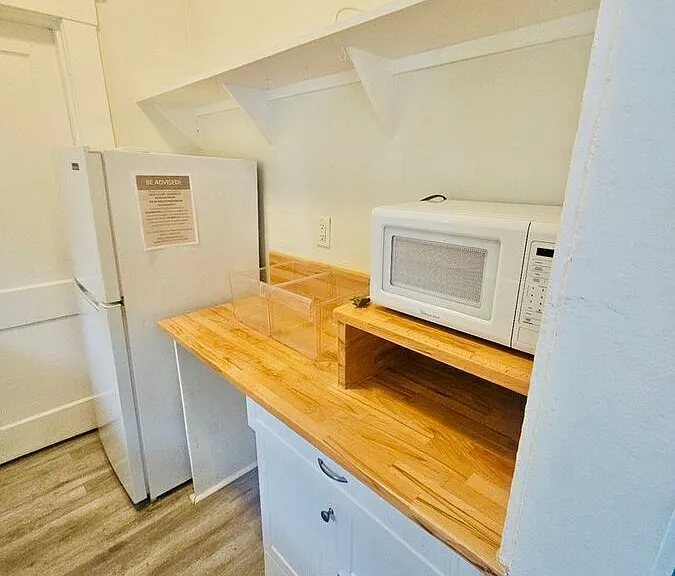 2301 N Jefferson St #3 — Photo 10