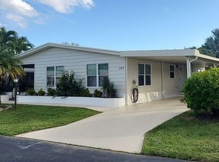 689 Sunny South Ave, Boynton Beach, FL 33436