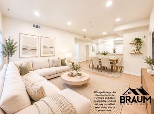 MOORPARK, North Hollywood, CA 91602