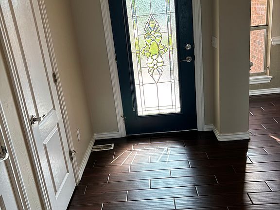 5th image of 6417 Sandlewood Dr