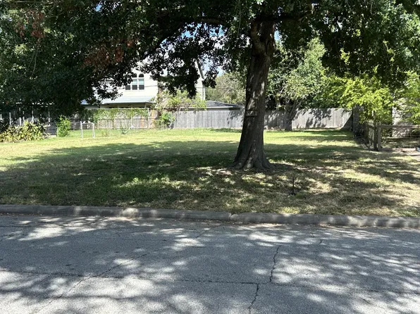 3214 Elmridge St, Houston, TX 77025