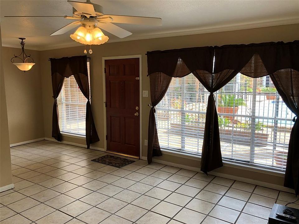 1st image of 2507 Montrose Blvd APT 6
