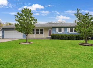 115 Helen Rd, Waterloo, IA 50701