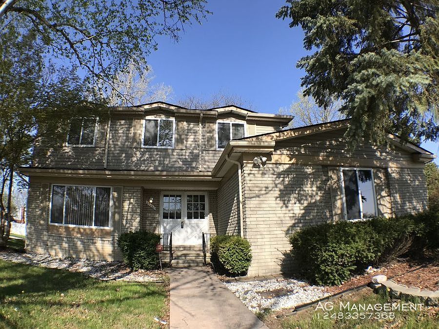 1st image of 27461 Selkirk St
