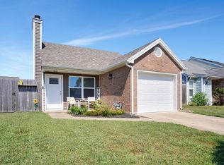 5902 Crossfield Dr, Evansville, IN 47715