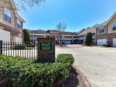 8665 Edinburgh Square Dr, Cornelius, NC, 28031