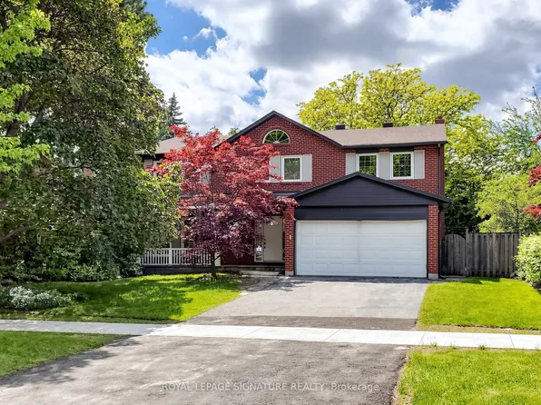 164 Banbury Rd, Toronto, ON M3B 2L8