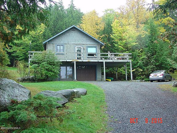 4th image of 588 E Shore Dr