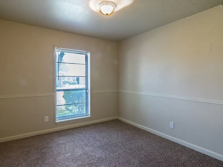 3314 Ridgemoor Dr — Photo 16