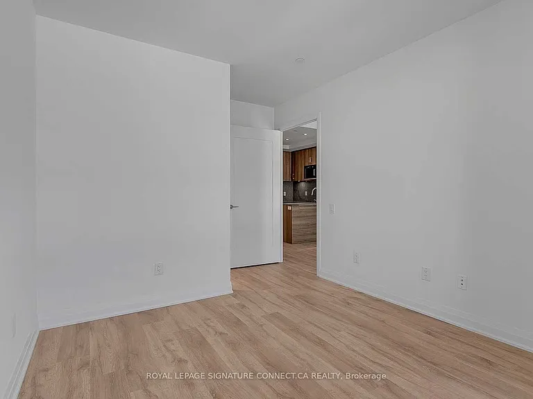 280 Howland Ave #303 — Photo 12