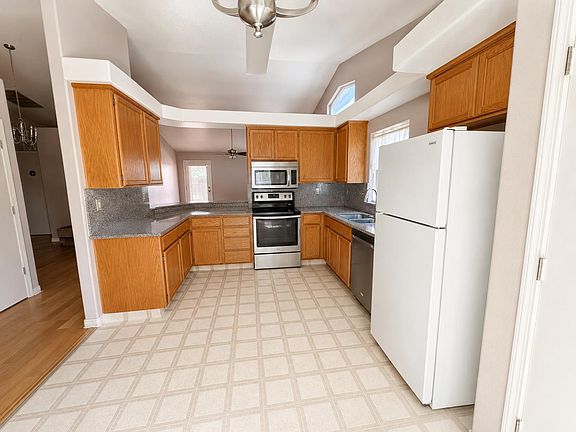 3rd image of 1101 Citrus Ct