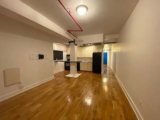 Rented by Dream Space Realty | media 6