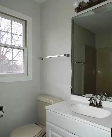 707 Golfcrest Rd N #1 — Photo 15