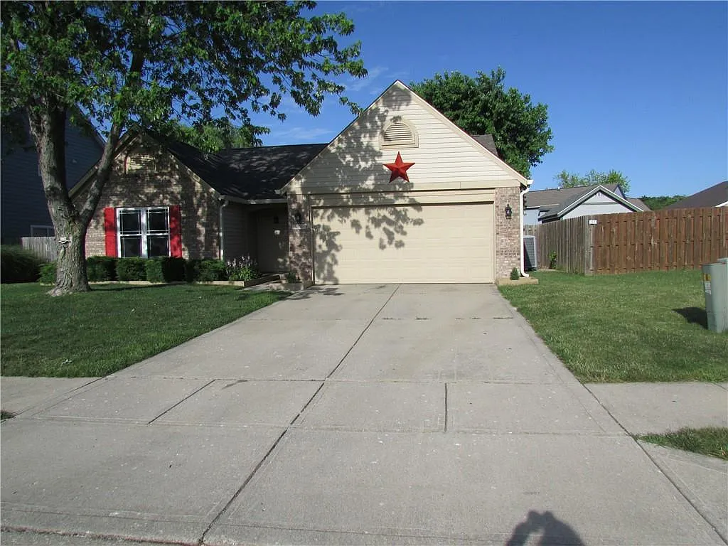 5535 Foxtail Ct photo 1