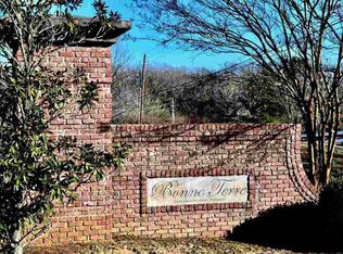 105 Bonne Terre Dr, Eads, TN 38028