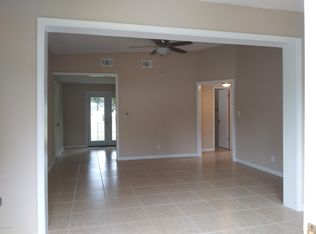 10415 Pinehurst Dr, Jacksonville, FL 32218