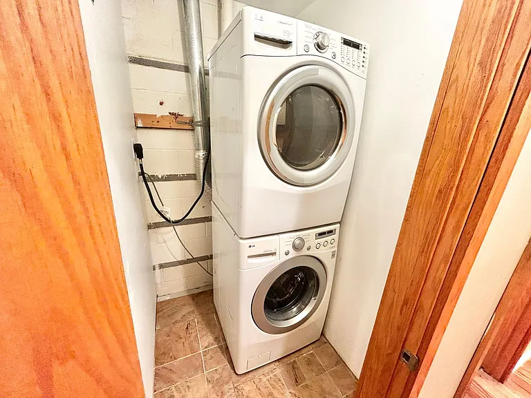 Varsity Management - 1015 W. Huron — Photo 17