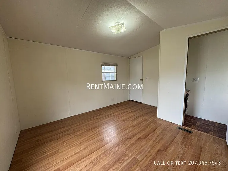25 Morton Ave #A3 — Photo 8
