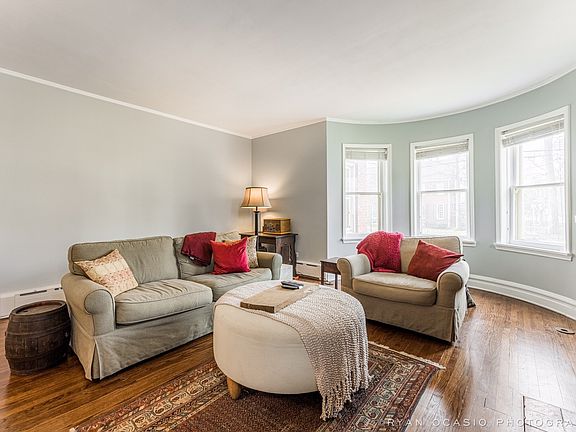 Spacious Living Room