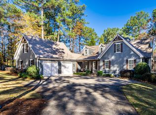 1041 Fairway Ridge Rd, Greensboro, GA 30642