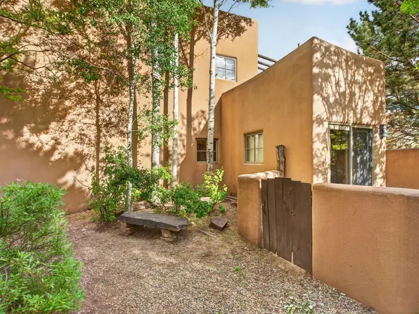 415 Kit Carson Road #1, Taos, NM 87571-0000