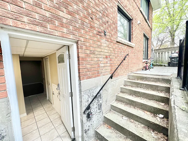 159 Cocksfield Ave — Photo 19
