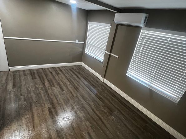 (undisclosed Address)