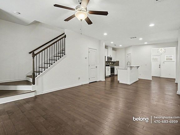 3rd image of 897 Ambient Way SW