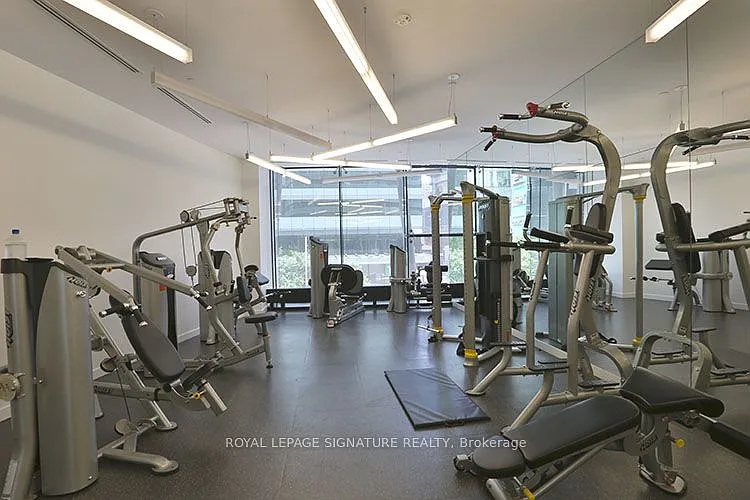 14 York St #2504 — Photo 9
