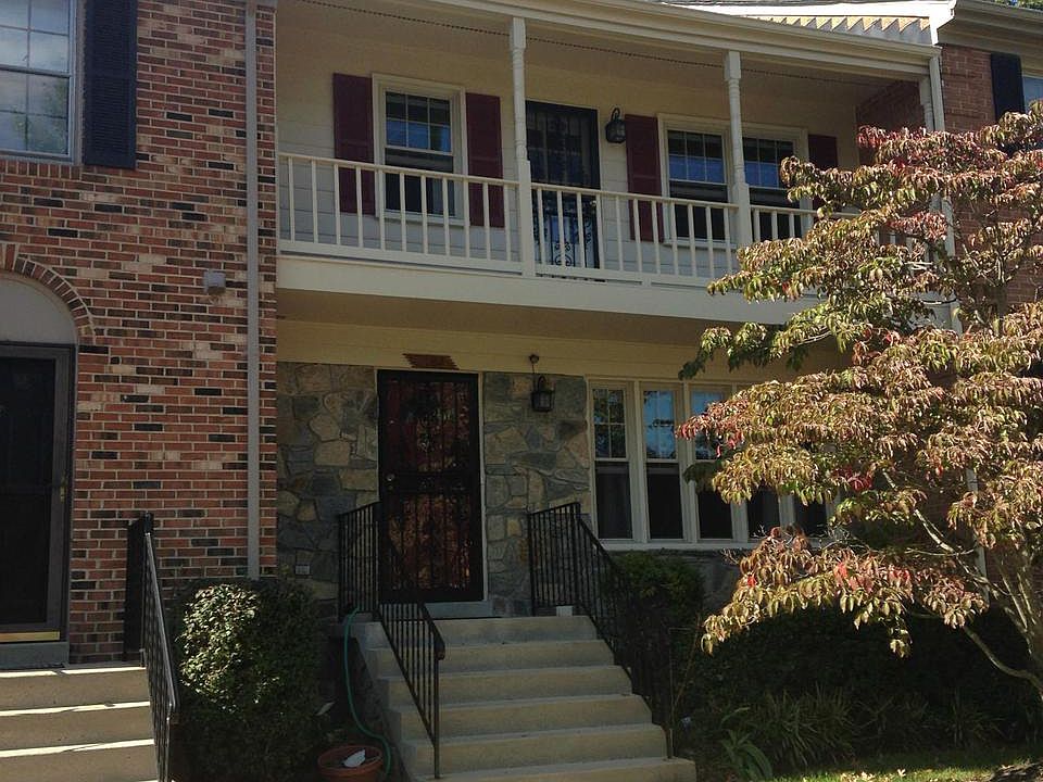 1st image of 6184 Vine Forest Ct