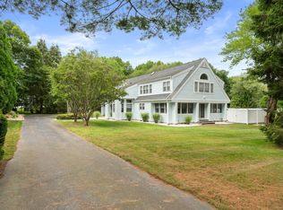 190 Library St, Groton, CT 06355