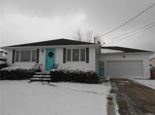 171 Dean Rd, Depew, NY 14043