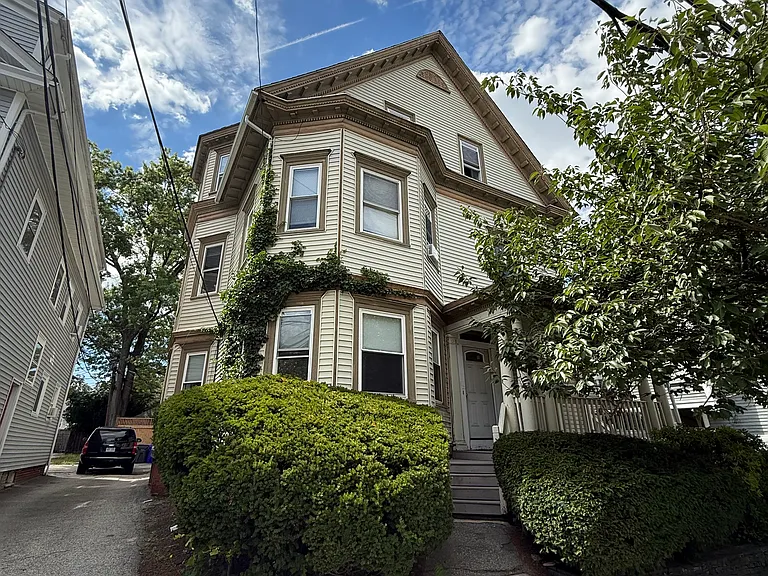 264 Gano St #1 — Photo 6
