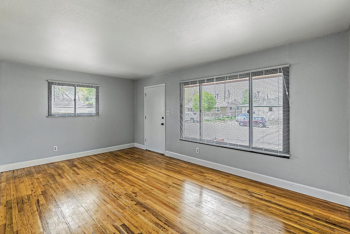 1518 Kimbark St Longmont Co 80501 Zillow