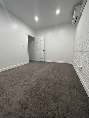 Rented by Compass | media 20