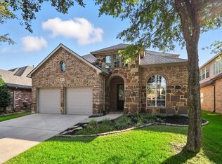 8740 Dayton Dr, Lantana, TX 76226