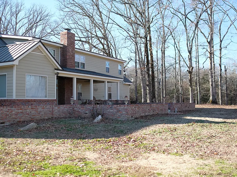 3208 Highway 309 Hwy N — Photo 2