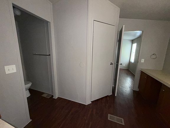 5th image of 1106 Pawnee Trl