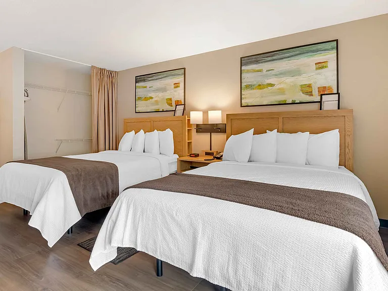 Studio Suite - 2 Queen Beds