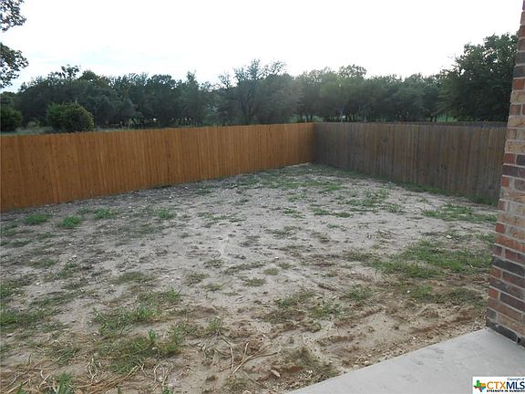 3rd image of 8904 Viewpark Dr